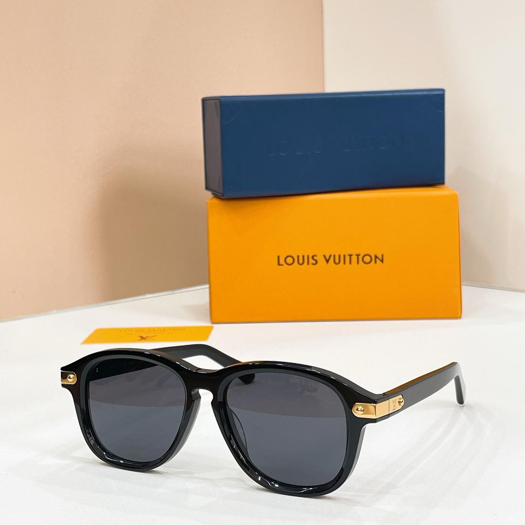 Premium P Glasses