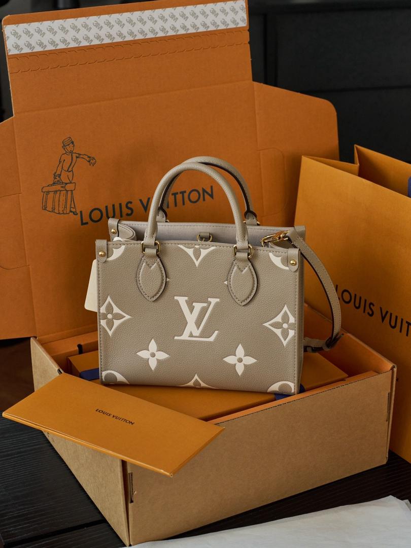 Premium Leather G Bag
